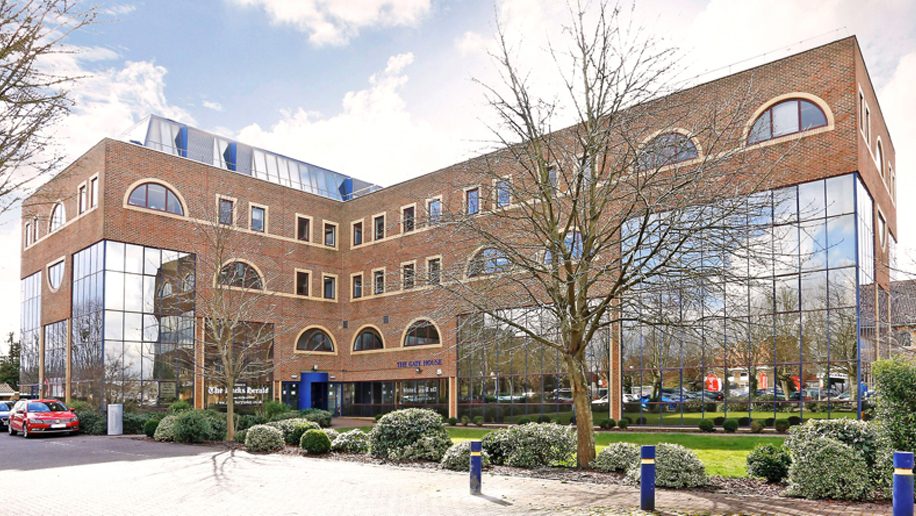 Regus Offices, The Gatehouse, Gatehouse Way, Aylesbury, Buckinghamshire, HP19 8DB